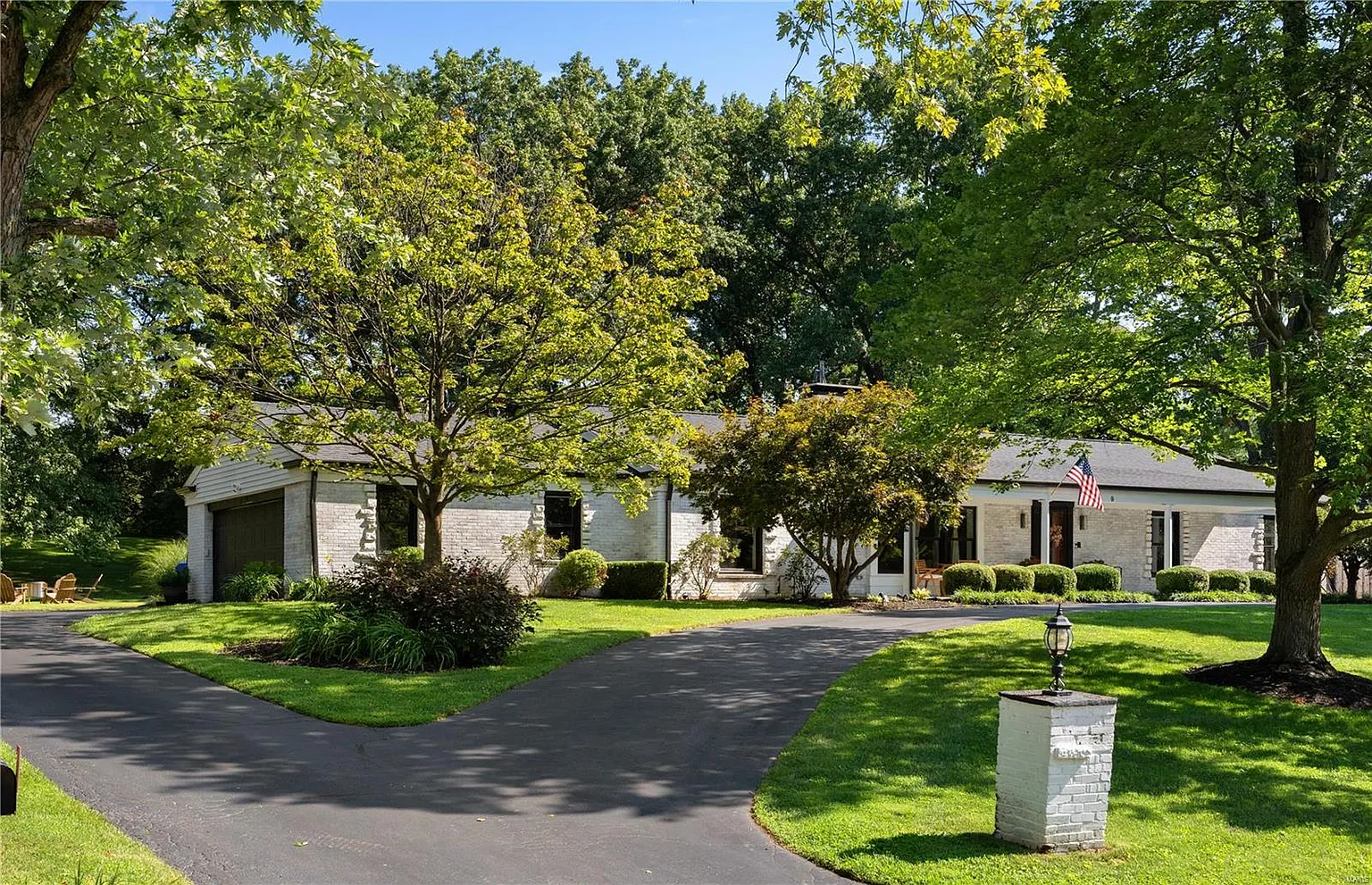 9 Villa Coublay Dr photo 1