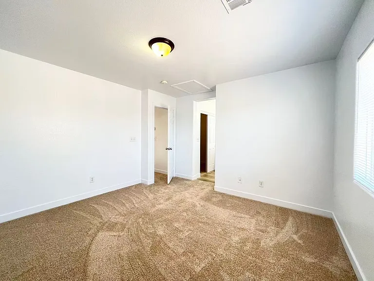 5893 Rainbow Bridge Dr — Photo 9