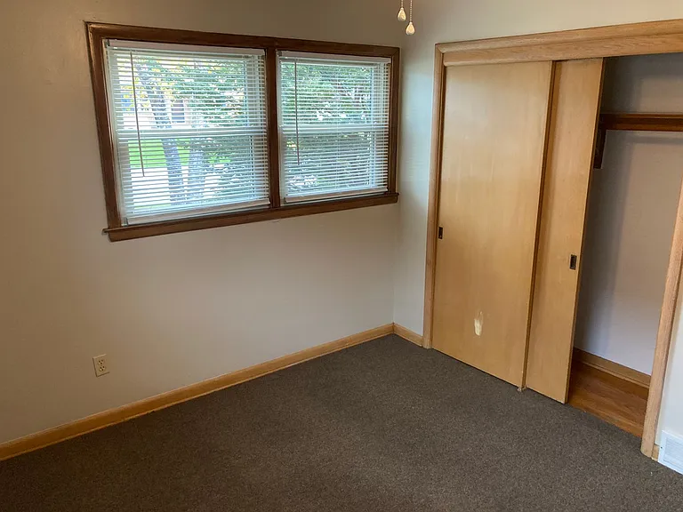5295 N. Mohawk Ave. — Photo 16