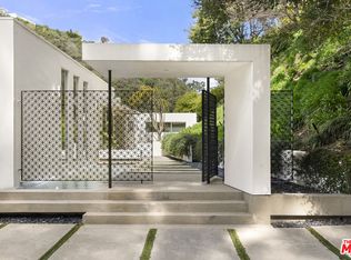 10899 Chalon Rd, Los Angeles, CA 90077