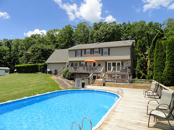 Rear, Deck from Service Bar 