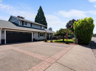 960 N Aspen Ct, Canby, OR 97013