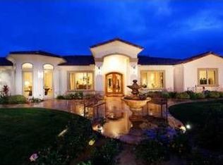2010 Buena Village Dr, Vista, CA 92084