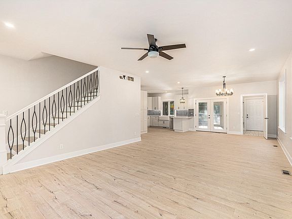 5th image of 46304 Station Rd