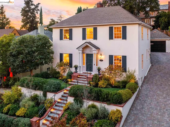 1030 Sunnyhills Rd, Oakland, CA 94610