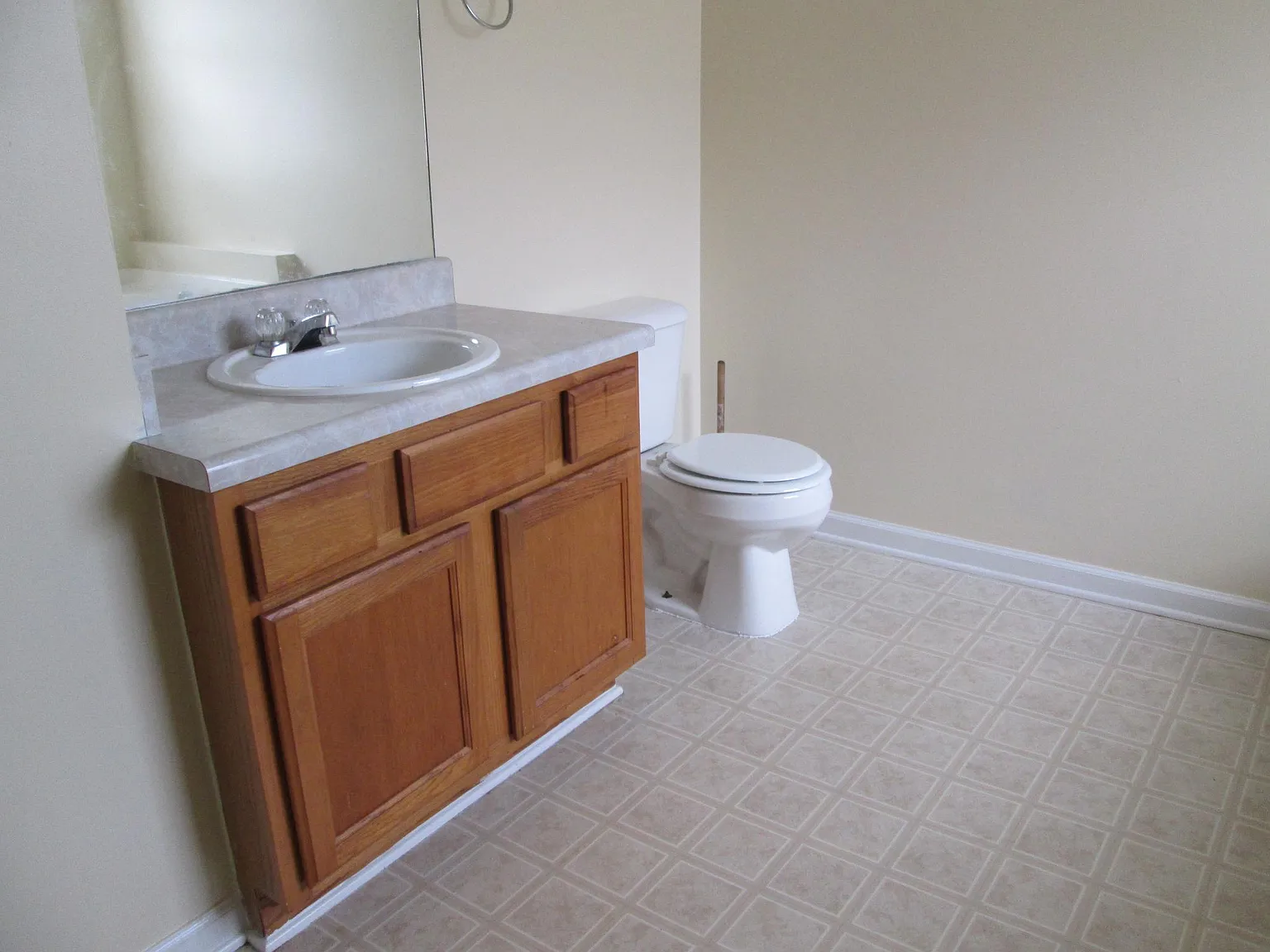 3 bed, 2.5 bath, 1473 sqft, $2,000 — Photo 4