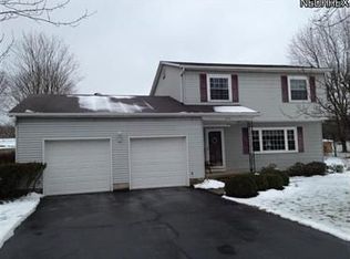 4730 Logan Arms Dr, Youngstown, OH 44505
