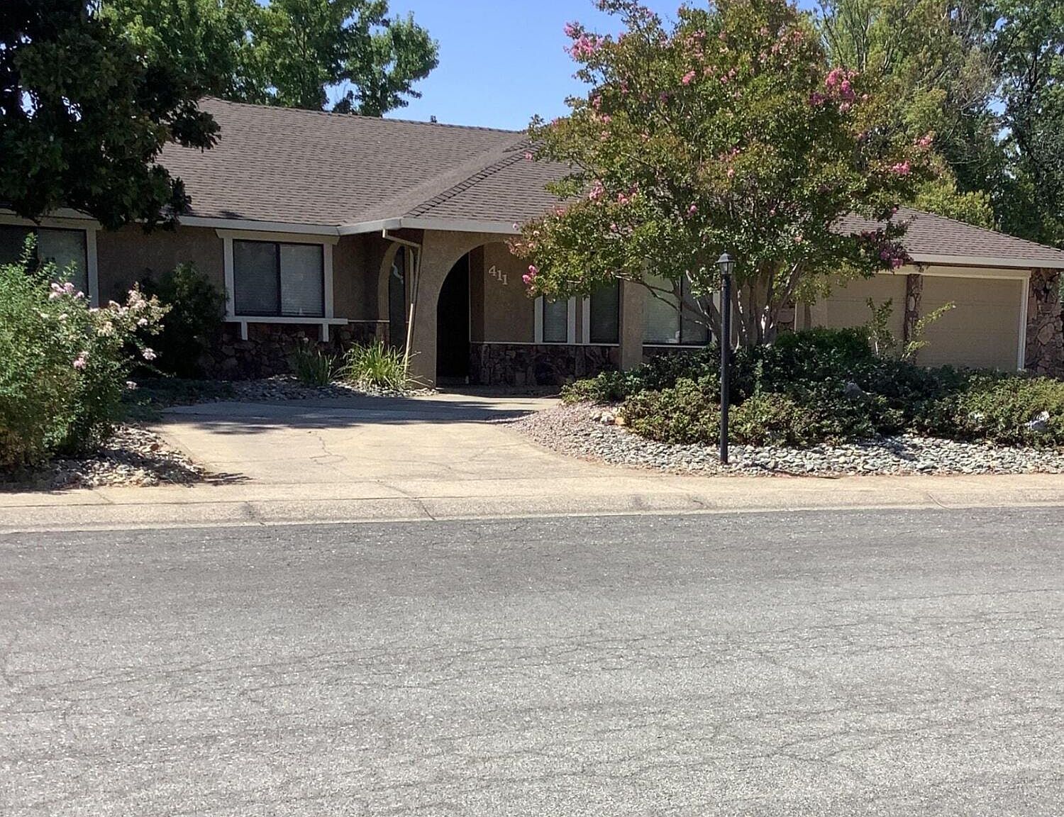 411 Woodhill Dr, Redding, CA 96003 Zillow