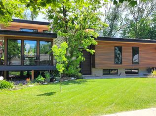 4821 S Yorktown Dr, Holladay, UT 84117