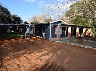 209 Washington St, Ingram, TX 78025