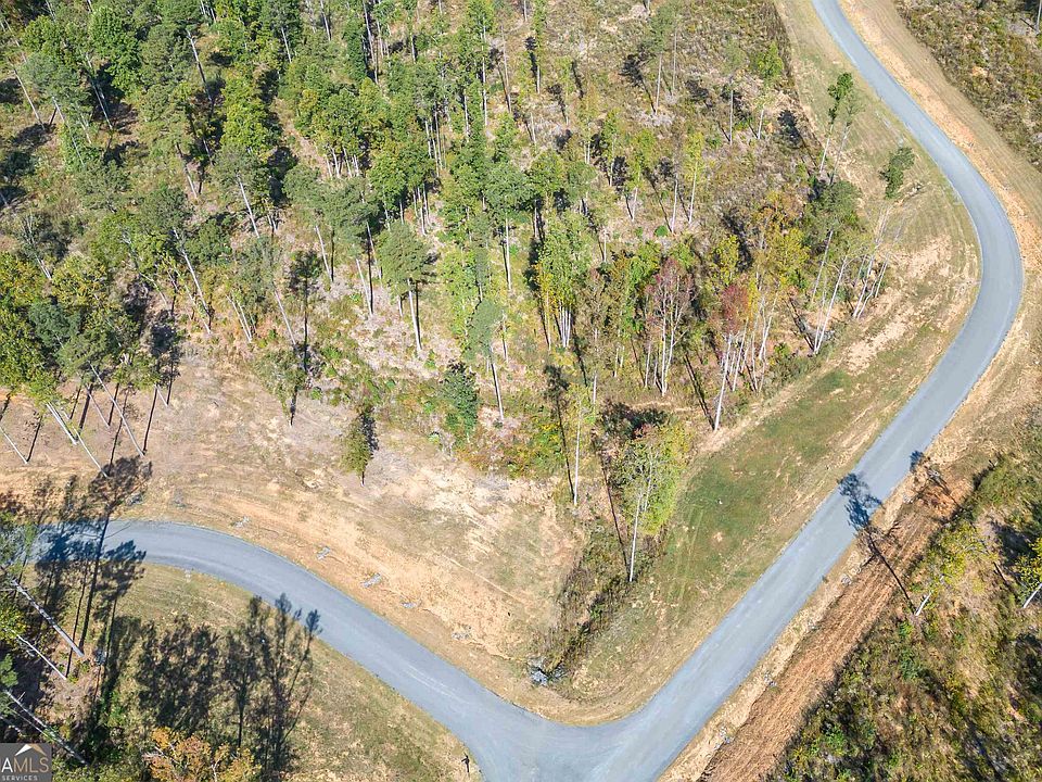 1st image of L349 The Vineyard At Yukon