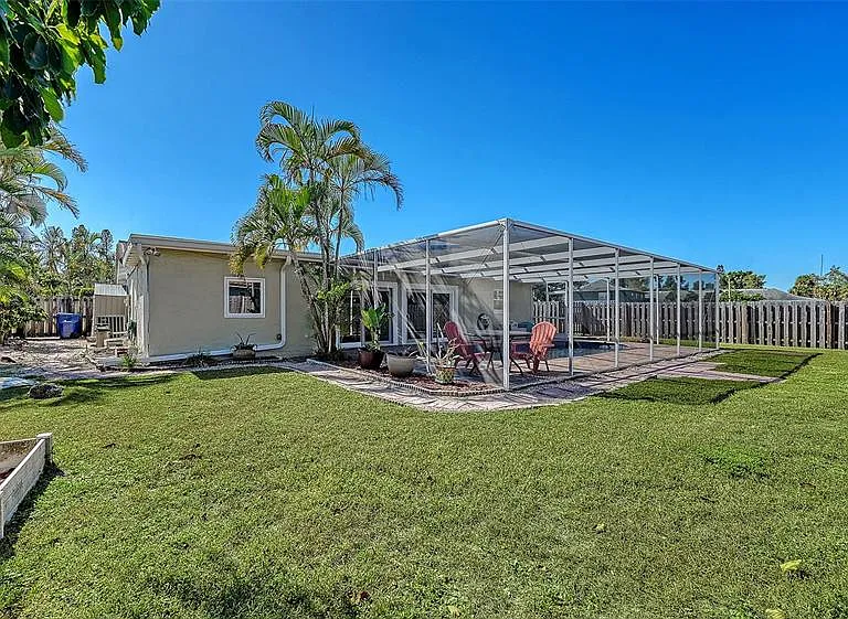 3507 Pinecrest St — Photo 41