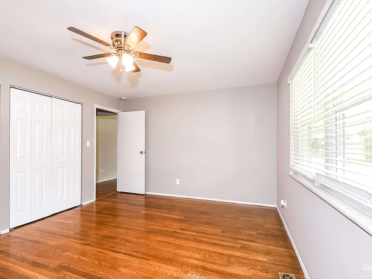 11011 Crimson Dr — Photo 9