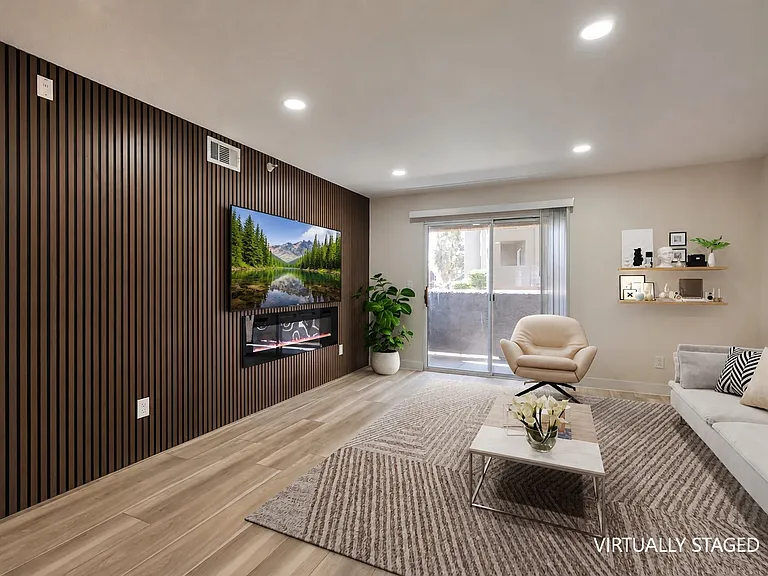 2750 S Durango Dr — Photo 10