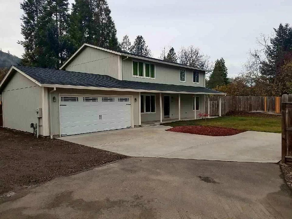 1st image of 1156 2nd Ave