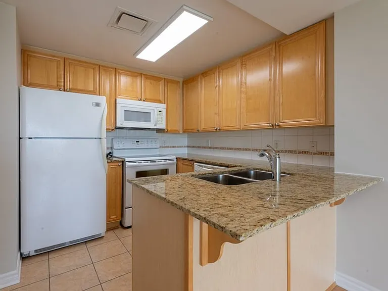 200 Lett St #311 — Photo 3