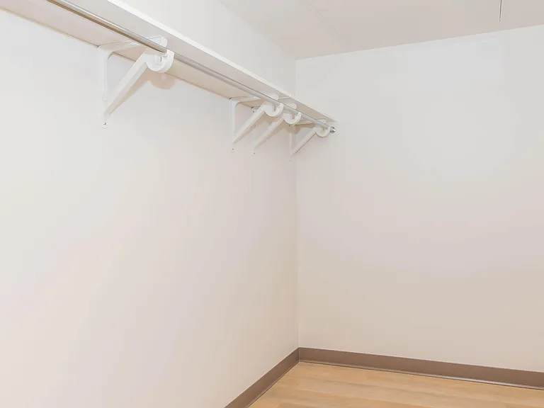 Beacon Pacific Village Apartments — Photo 34