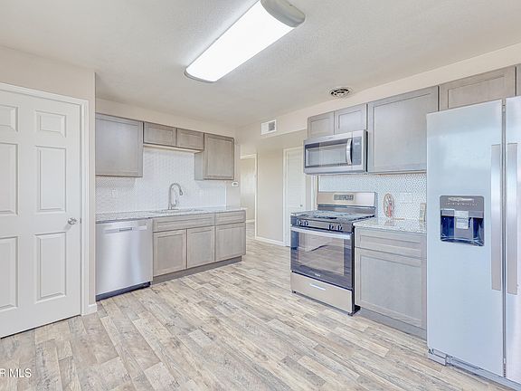 2nd image of 7212 Raton Dr