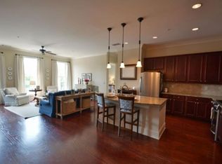 267 W Crogan St #206, Lawrenceville, GA 30046