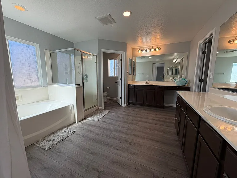 5418 Halas Ct — Photo 28