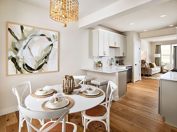 3rd image of 888 S Valentia St #47D5OS