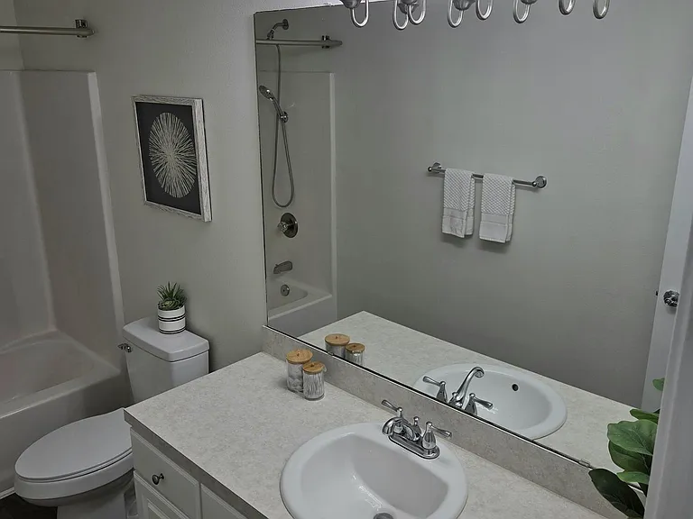 415 Southern Branch Ln — Photo 7