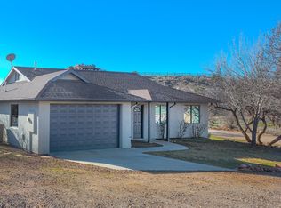 5615 N Towers Dr, Rimrock, AZ 86335