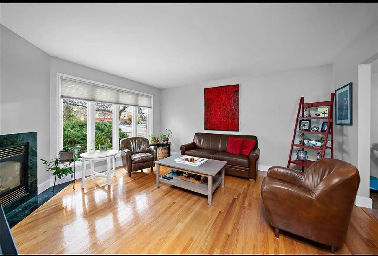 138 Sanford Fleming Road - 1 — Photo 3