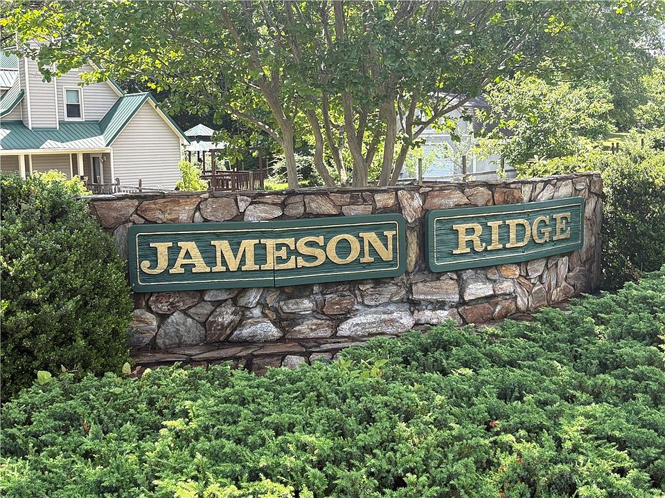 2nd image of 410 Hamilton Forest Dr