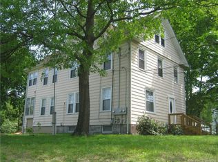 123 Davis St #1, Watertown, CT 06779