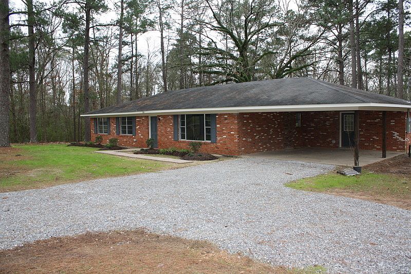 Front Of House which sits on 2 acres