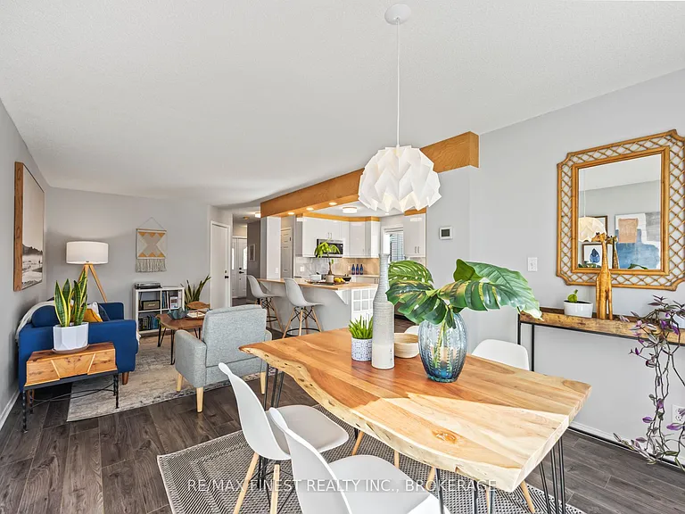 1256 Brackenwood Cres — Photo 14