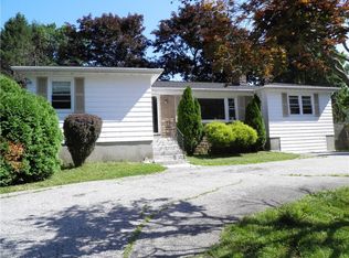 176 Central Ave, Johnston, RI 02919