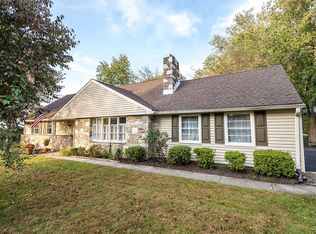 2585 Exton Rd, Hatboro, PA 19040