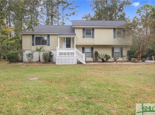314 Mill Run Rd, Richmond Hill, GA 31324