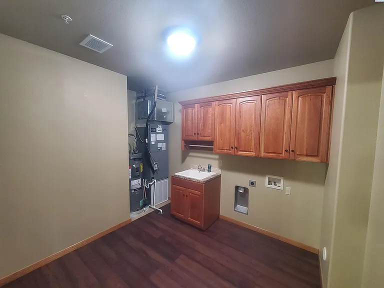 434 Bradley Blvd #204 — Photo 5