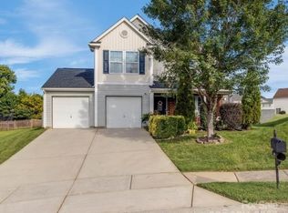 112 Zander Woods Ct, Mount Holly, NC 28120