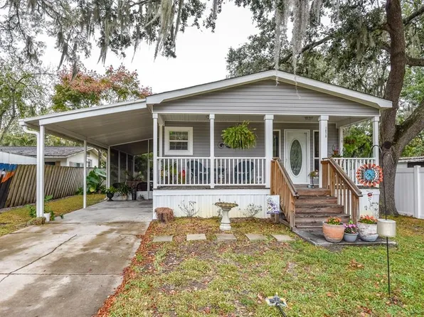 1070 Palm View Dr, South Daytona, FL 32119