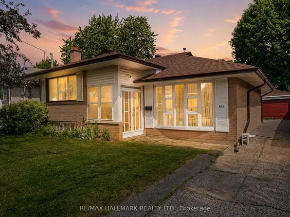 60 Vradenberg Dr, Toronto, ON M1T 1M6