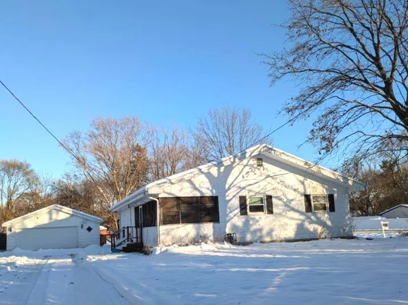 21W230 Pershing Ave, Lombard, IL 60148