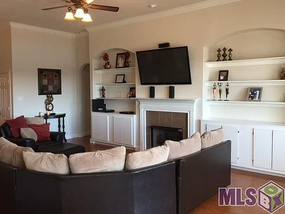 4th image of 41233 Colonial Dr
