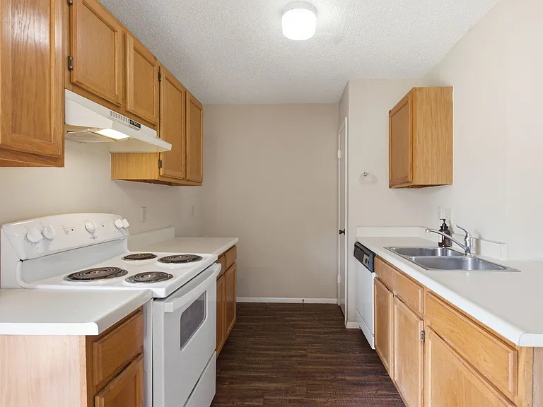 11739 Spring Clb — Photo 12