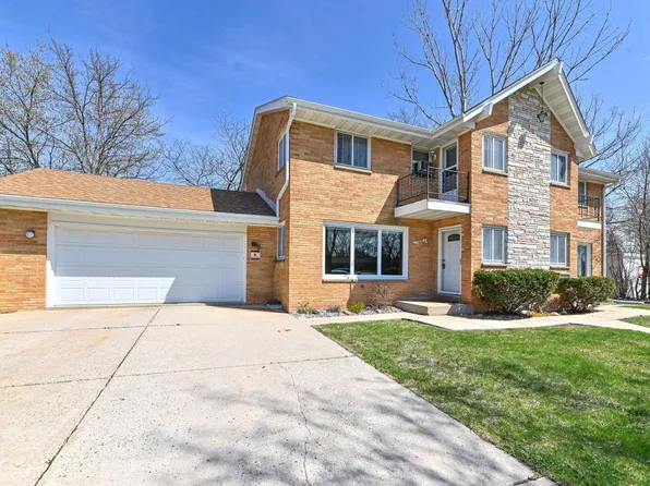 2756 North 124th STREET #2758, Wauwatosa, WI 53222