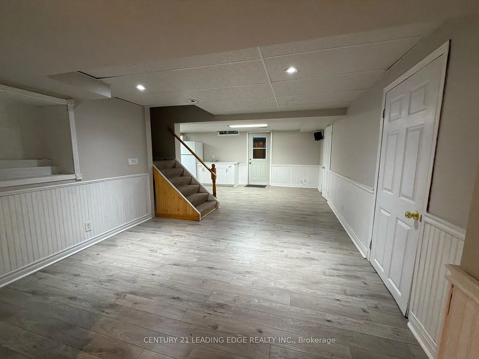 2 bed, $1,600 — Photo 3