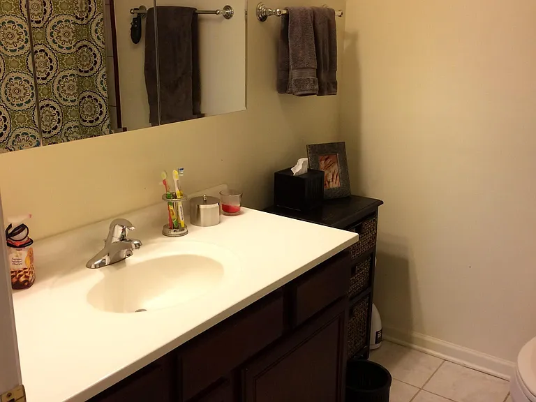 Master Bedroom Full Bath