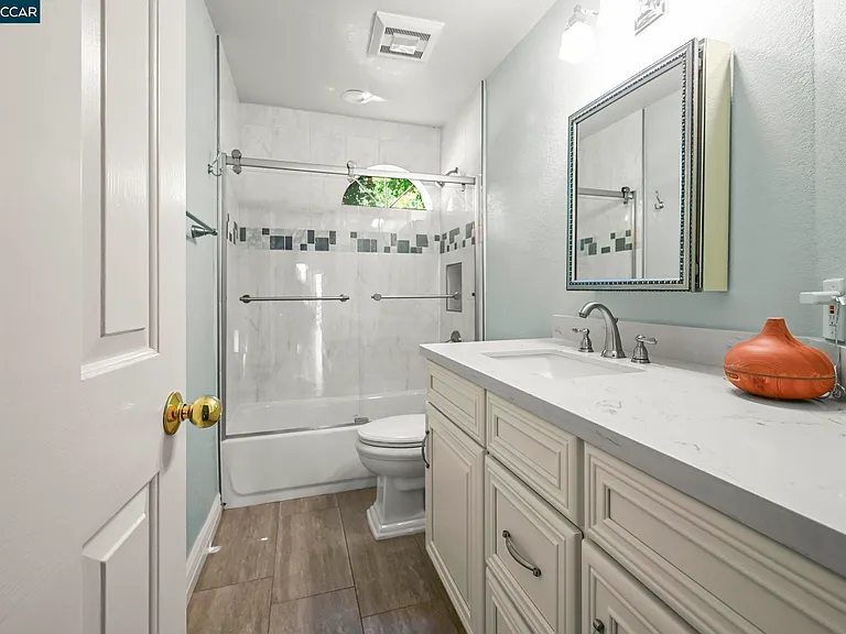 5022 Lakeview Dr #101 — Photo 16