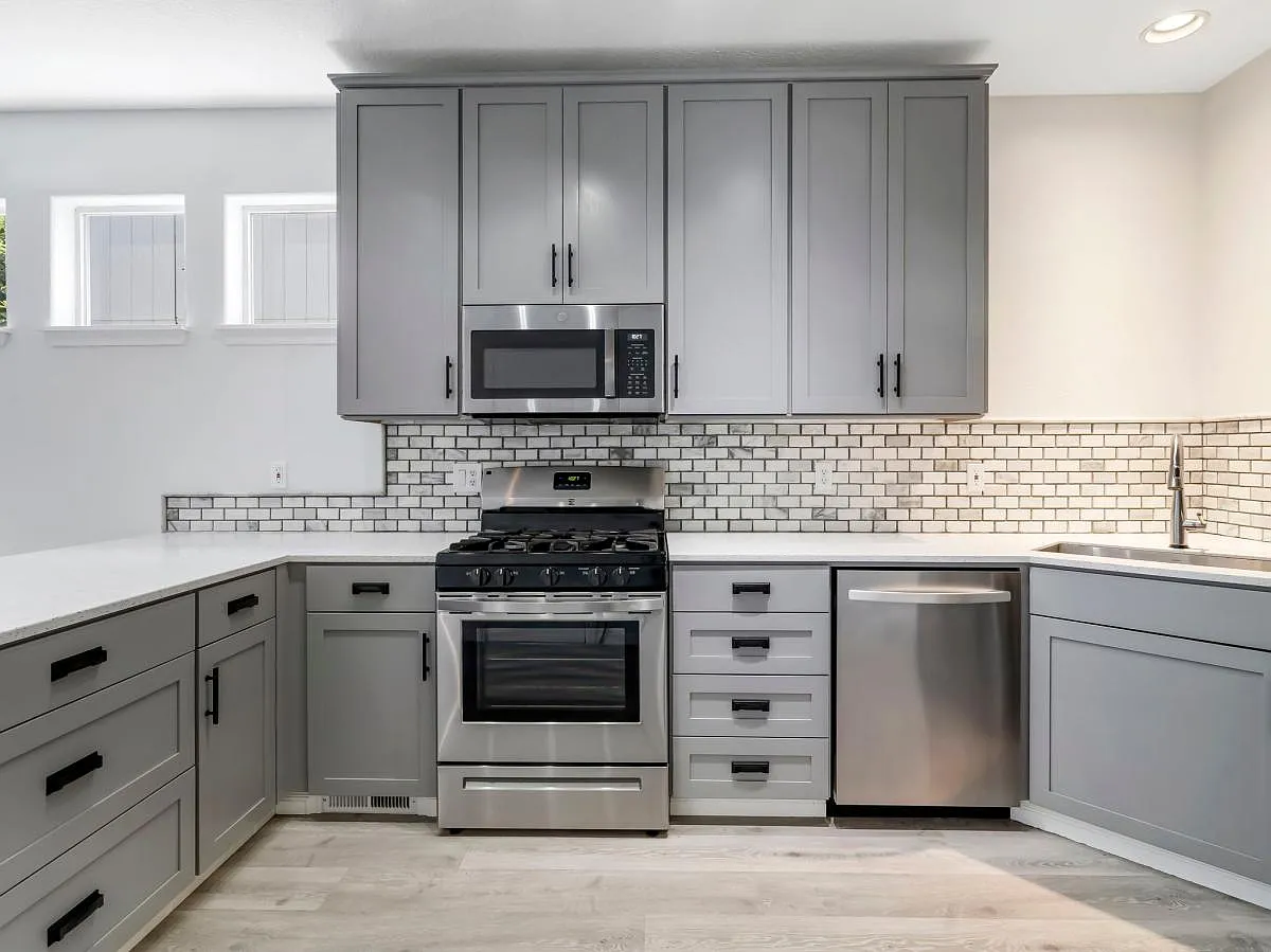 8526 N Haven Ave #1 photo 1