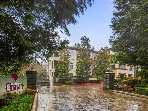 10398 NE 17th Street #305, Bellevue, WA 98004