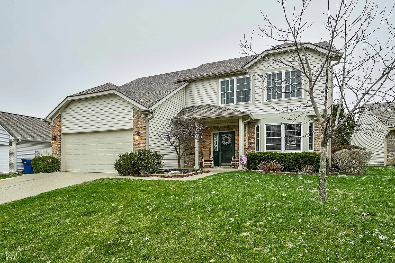6141 Chadworth Way photo 1