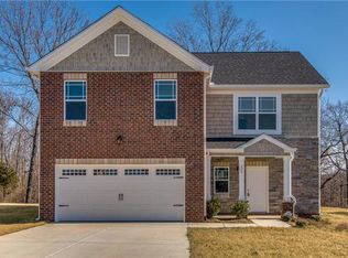 208 Wyburn Pl LOT 15, Burns, TN 37029